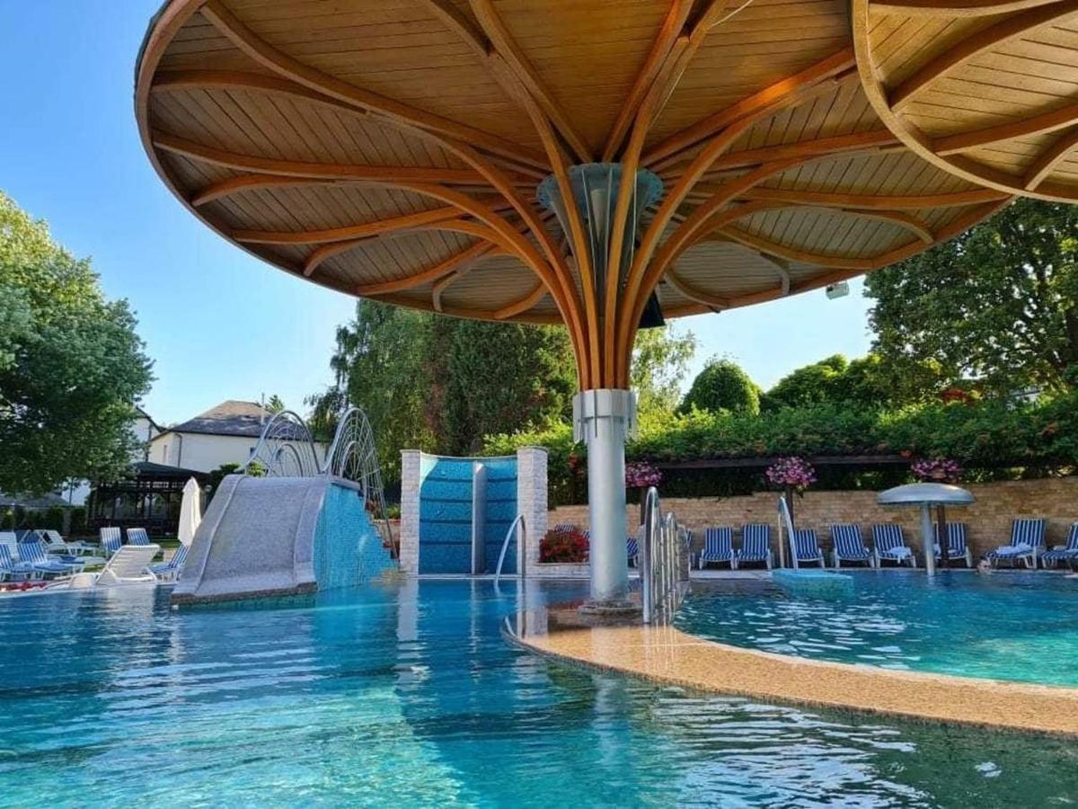 Carbona Aloe Lux Apartment